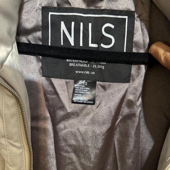 Nils Women’s Wengen Faux Fur Jacket NWT - Picture 3 of 6